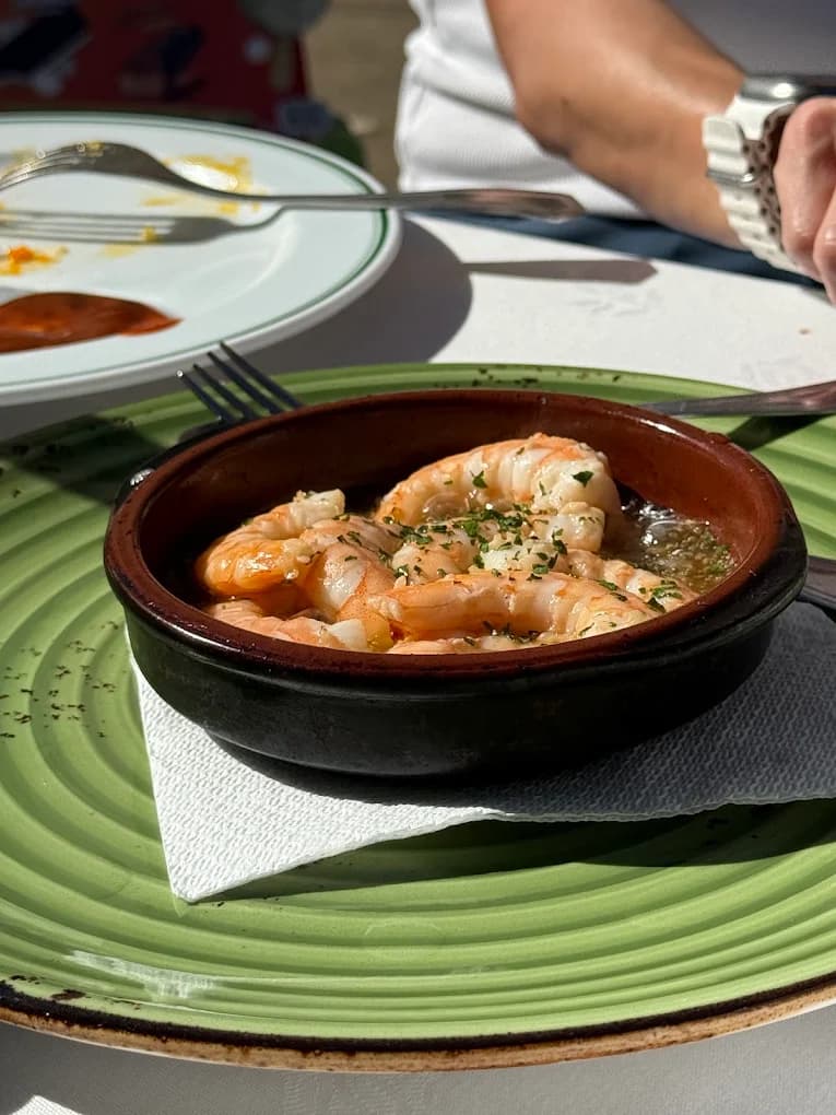 Langostinos al ajillo
